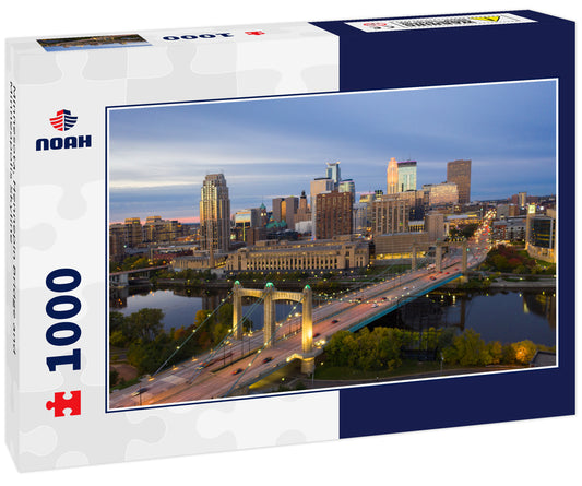 Minnesota, Hennepin Bridge and Minneapolis Skyline