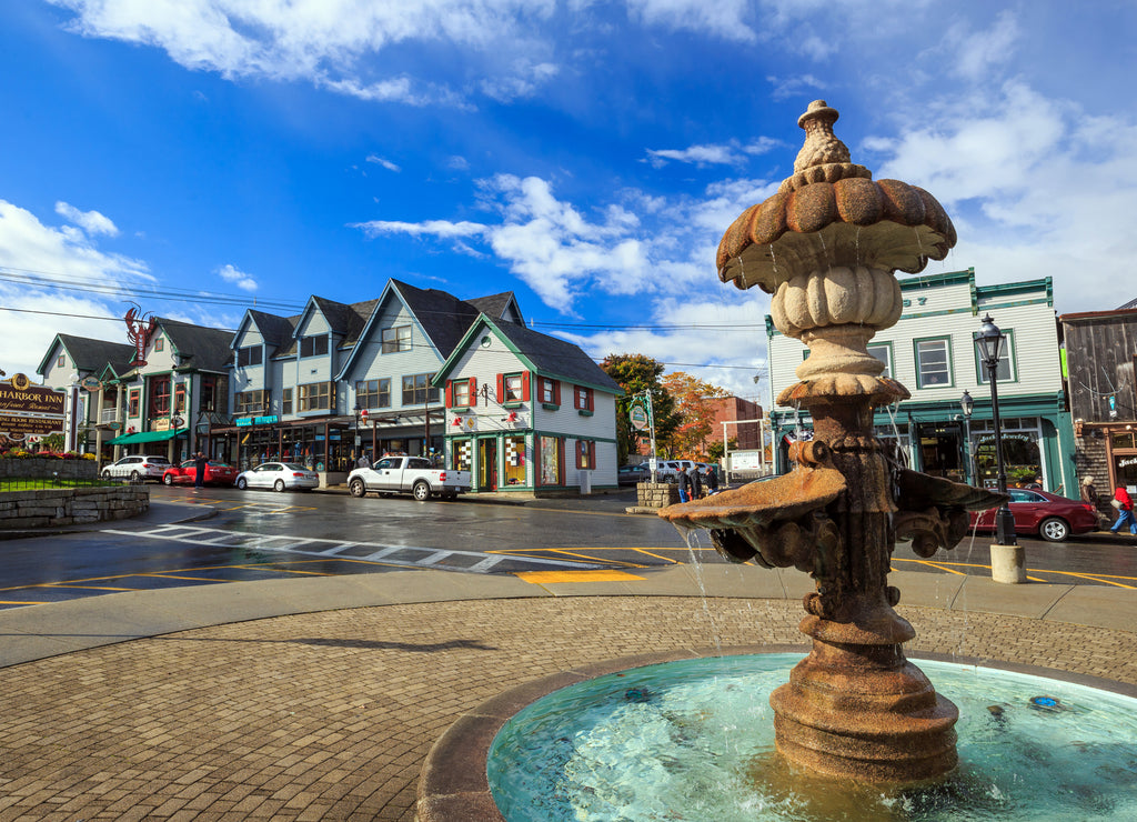 Main shoping street, Bar Harbor Maine