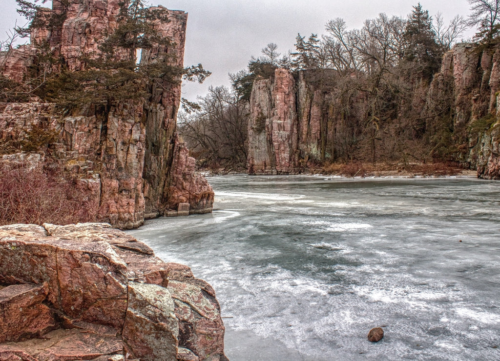 Palisades is a State Park in South East South Dakota that is Rich in Sioux Quartzite