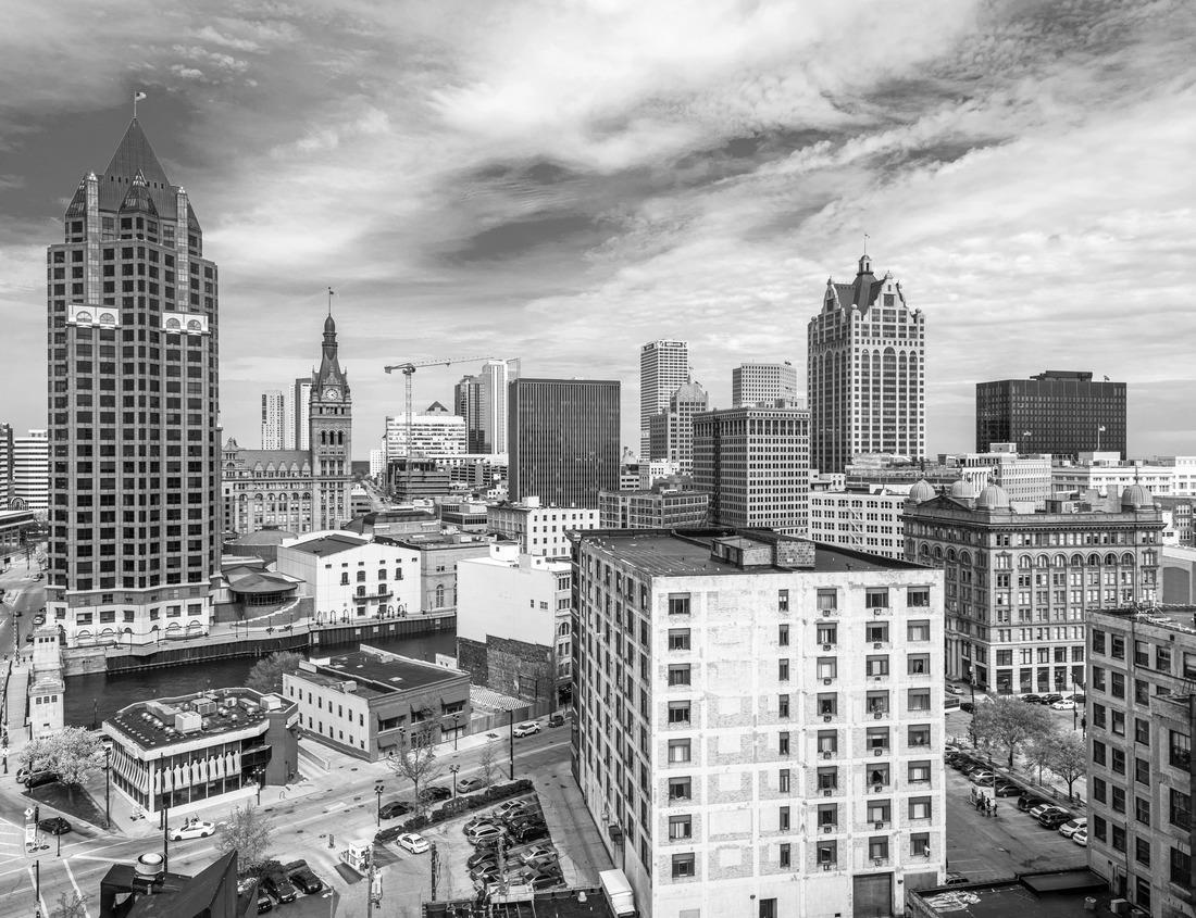 Noah Jigsaw Puzzle Busan, South Korea city skyline in the Haeundae district in black white 1000 pieces