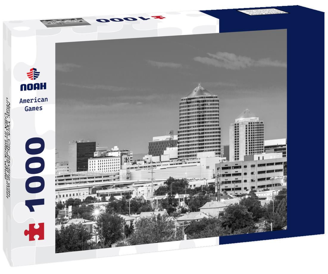 Noah Jigsaw Puzzle New York City Skyline with urban skyscrapers at sunset, USA in black white 1000 pieces