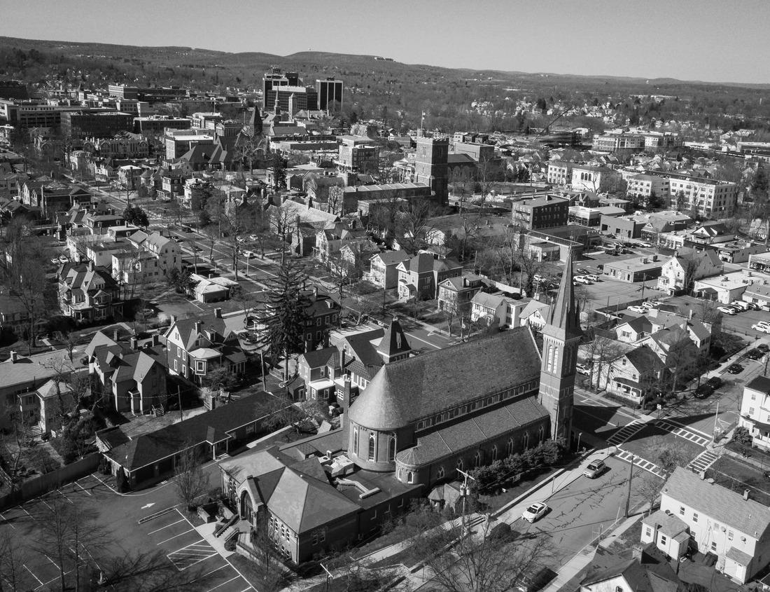 Noah Jigsaw Puzzle Beautiful landscape at the lake kivu edge in Rwanda, East Africa in black white 1000 pieces