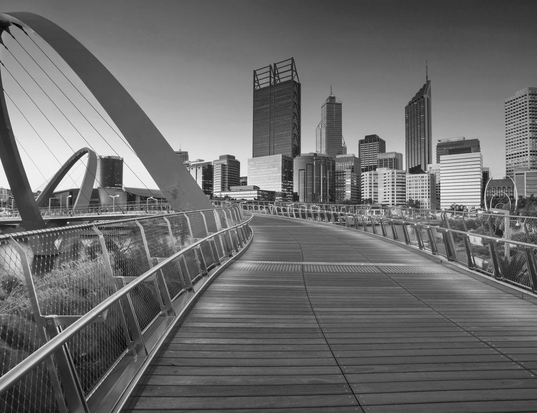 Noah Jigsaw Puzzle Augusta, Georgia, USA on the Savannah River in black white 1000 pieces
