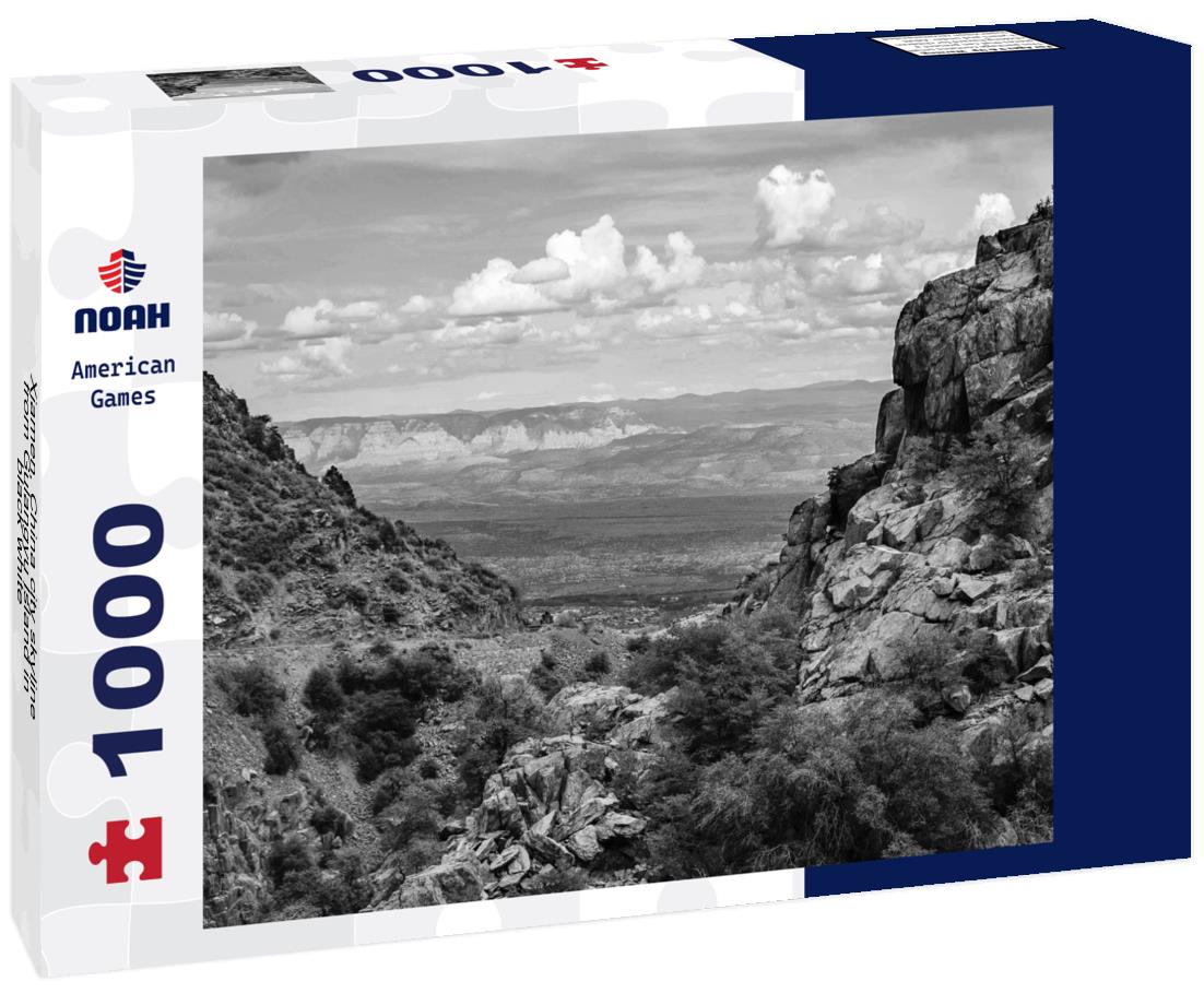 Noah Jigsaw Puzzle Xiamen, China city skyline from Gulangyu Island in black white 1000 pieces