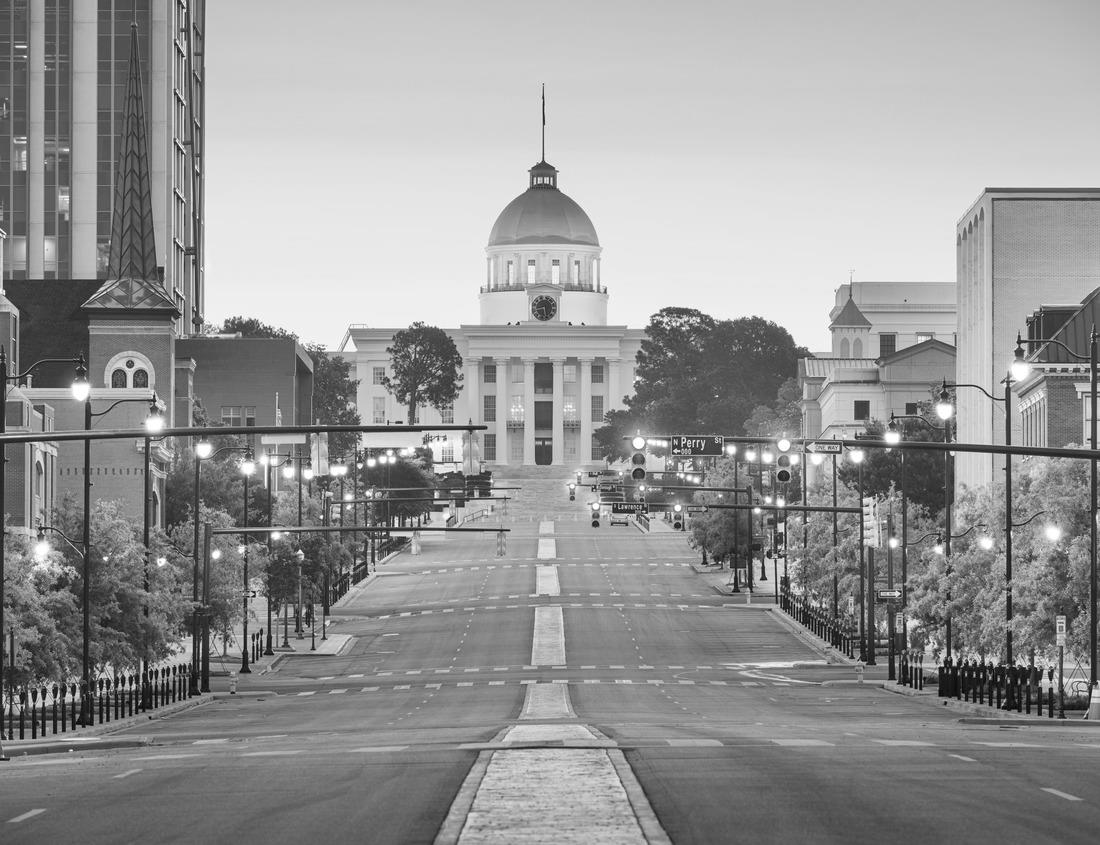 Noah Jigsaw Puzzle Augusta, Georgia, USA downtown scene on the river walk in black white 1000 pieces
