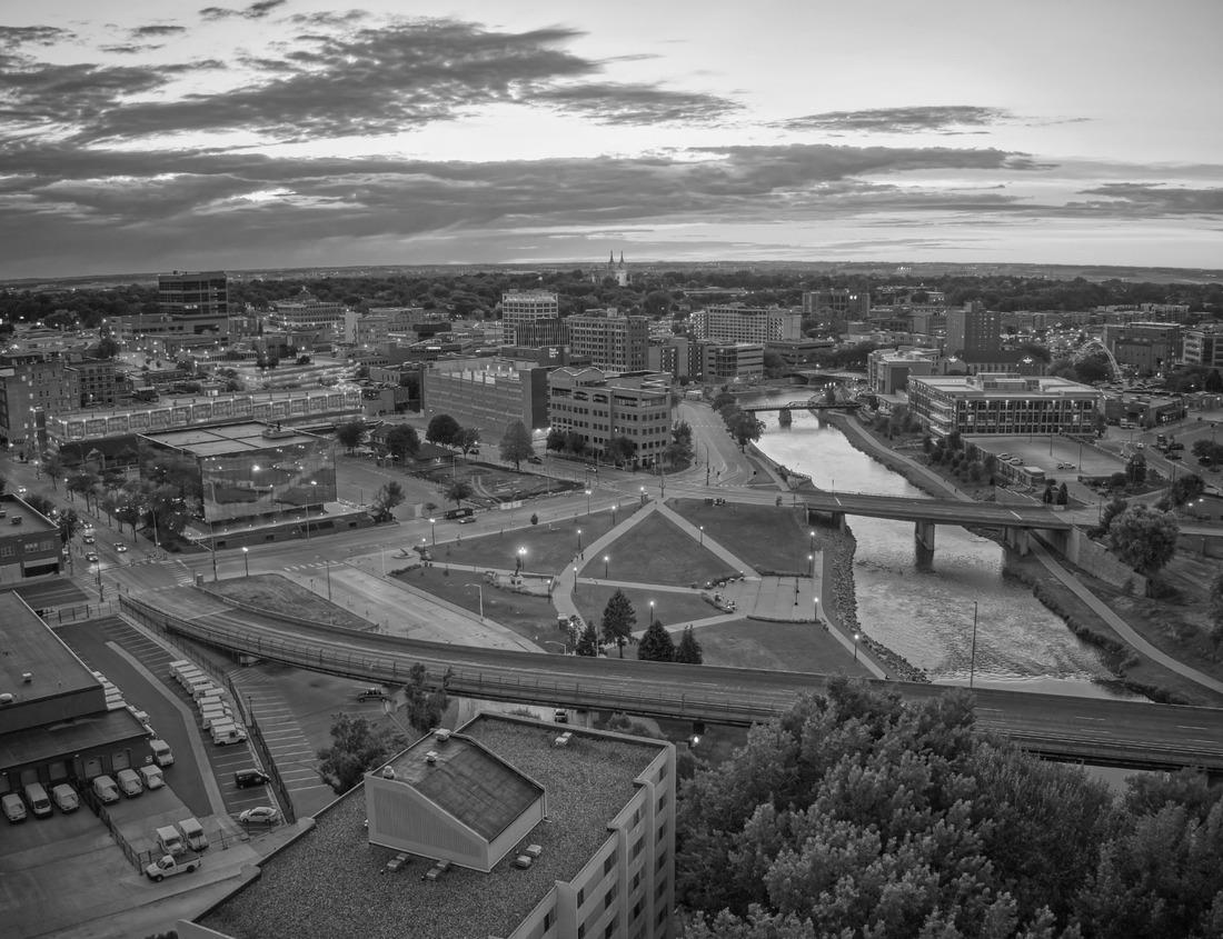 Noah Jigsaw Puzzle Augusta, Georgia, USA downtown skyline on the Savannah River in black white 1000 pieces