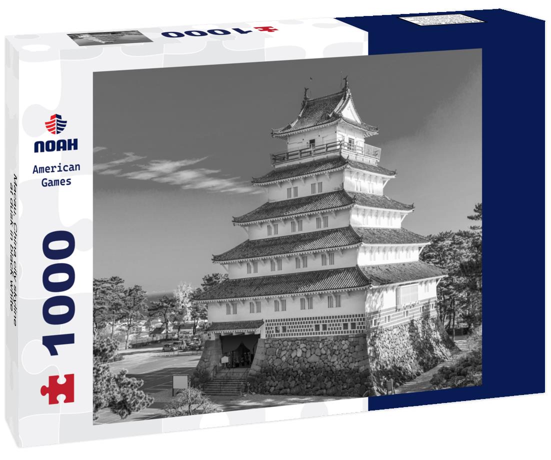 Noah Jigsaw Puzzle Macau, China city skyline at dusk in black white 1000 pieces