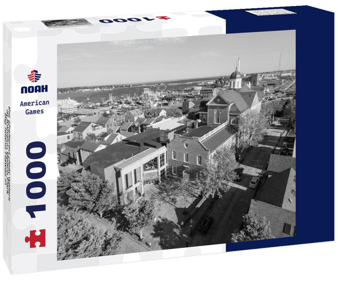 Noah Jigsaw Puzzle the sheltered clear waters at Kahaluu Beach Park, Big Island Hawaii in black white 1000 pieces