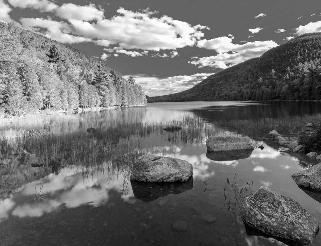Noah Jigsaw Puzzle El Morro National Monument in black white 1000 pieces