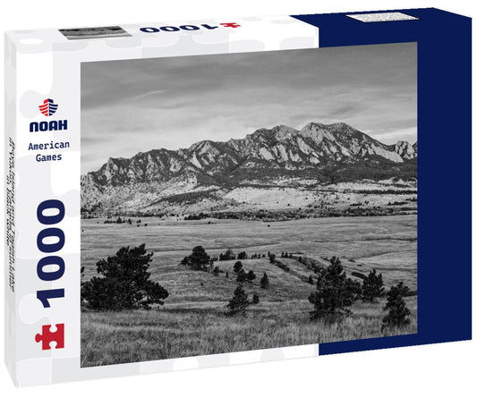 Noah Jigsaw Puzzle Bove Island and Tagish Lake in Yukon, Canada in summer in black white 1000 pieces