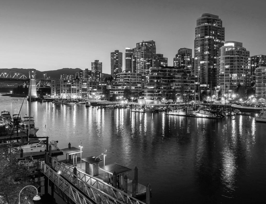 Noah Jigsaw Puzzle Exchange Place, Jersey City, New Jersey skyline in black white 1000 pieces