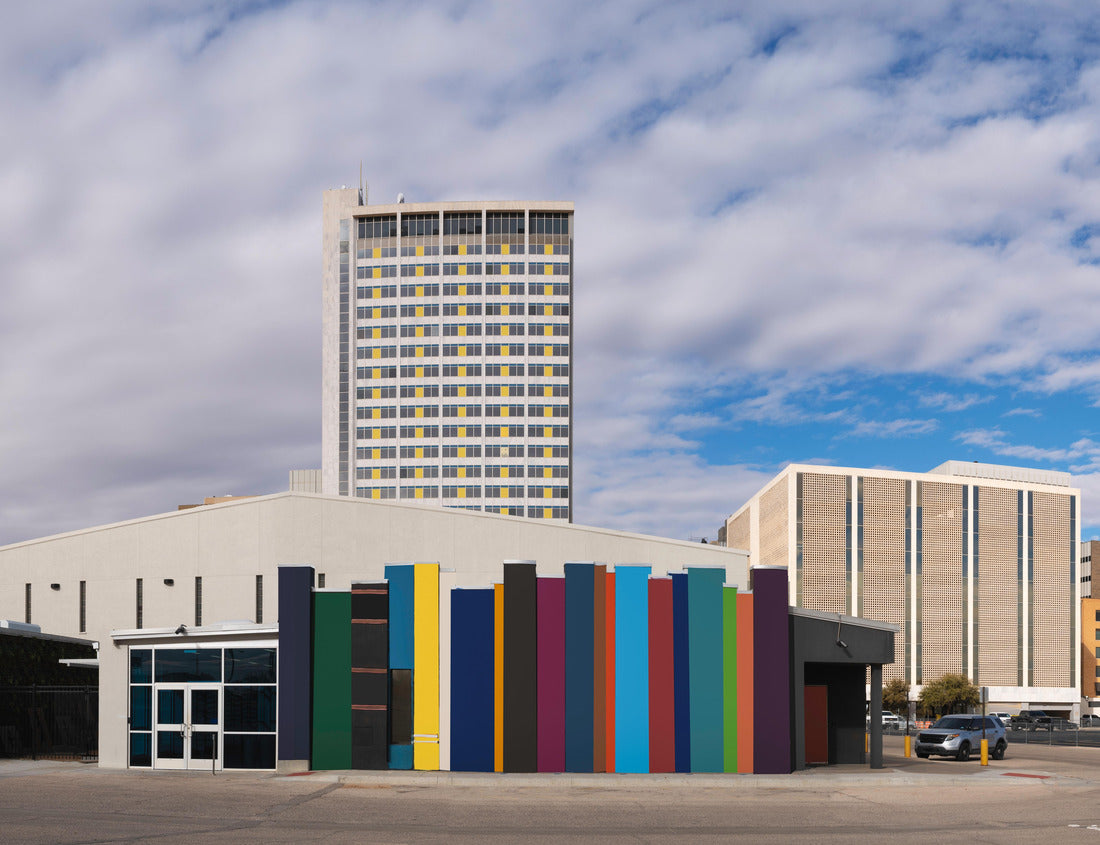 Noah Jigsaw Puzzle Panoramic Modern Midland Texas city skyline and downtown skyscrapers, dramatic cloudscape with American and Texas Flags waving in the wind 1000 pieces