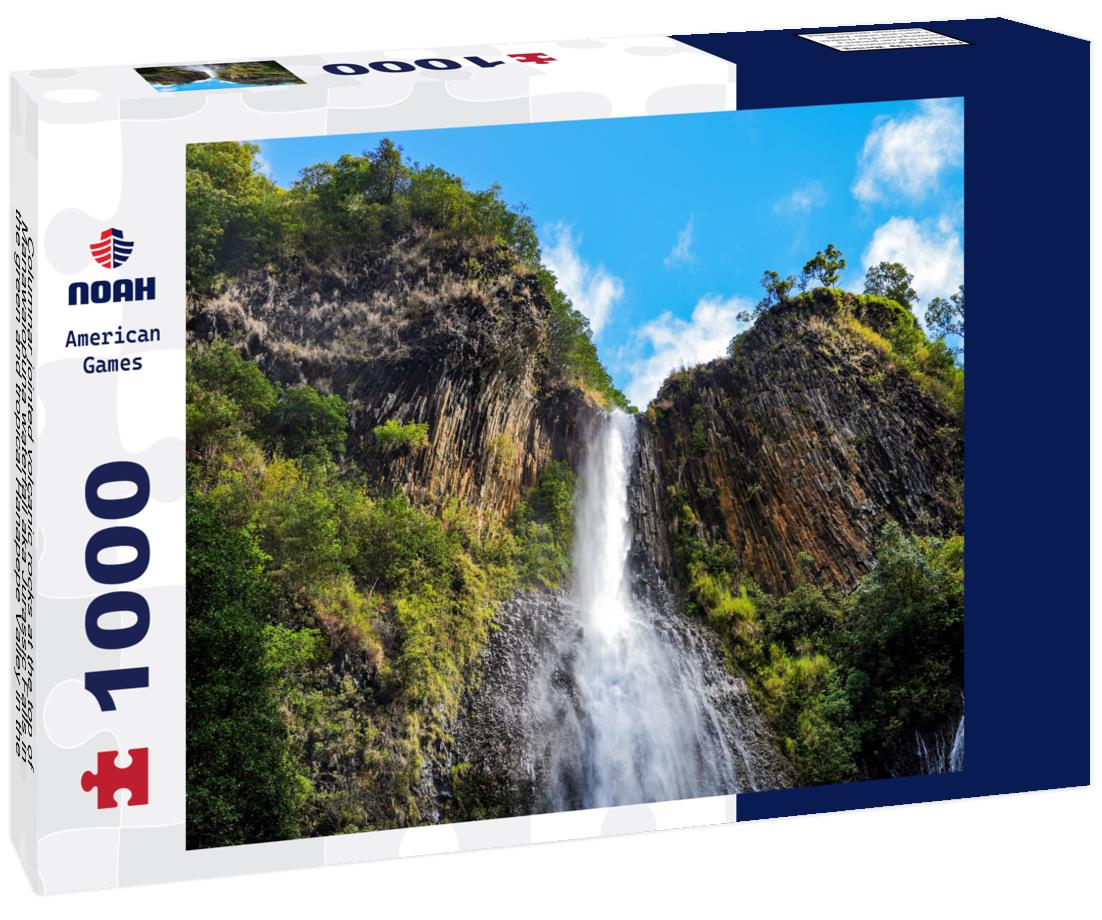 Noah Jigsaw Puzzle Columnar jointed volcanic rocks at the top of Manawaiopuna waterfall aka Jurassic Falls in the green and tropical Hanapepe Valley in the center of Kauai island, Hawaii, USA 1000 pieces