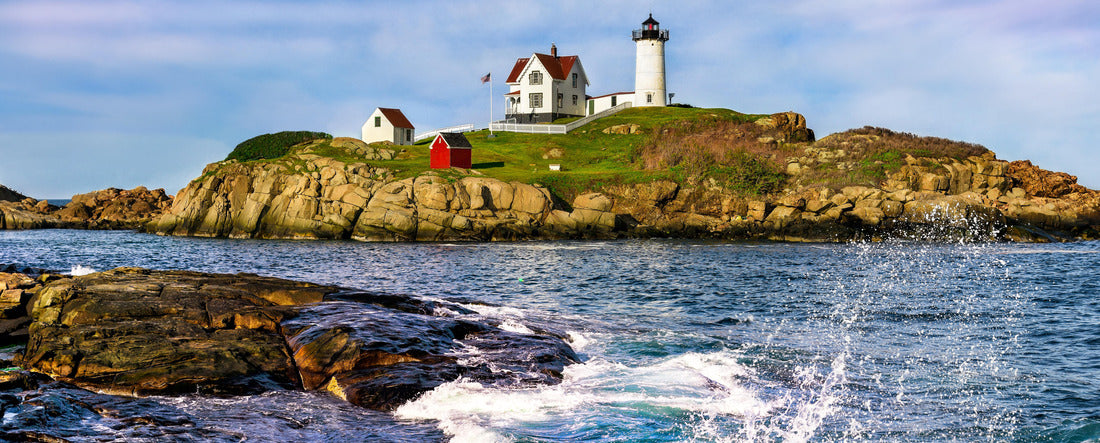 Noah Jigsaw Puzzle Nubble Lighthouse, York, Maine panorama 2000 pieces