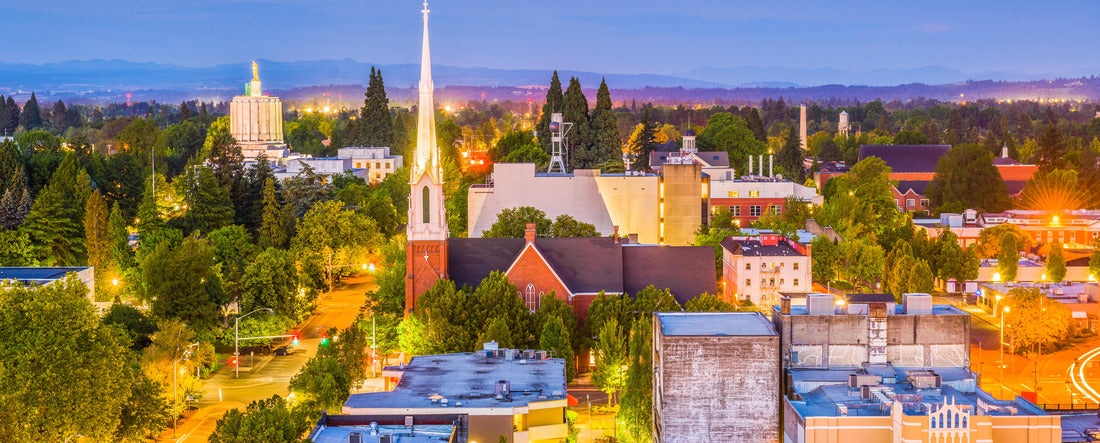 Salem, Oregon, USA town skyline at dusk 2000pc Panoramic Puzzle