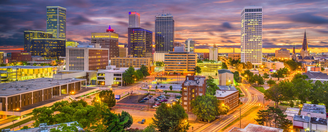 Tulsa, Oklahoma, USA skyline at twilight 2000pc Panoramic Puzzle