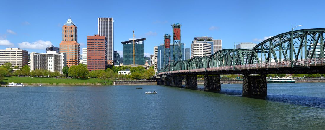 Portland Oregon skyline and bridge 2000pc Panoramic Puzzle
