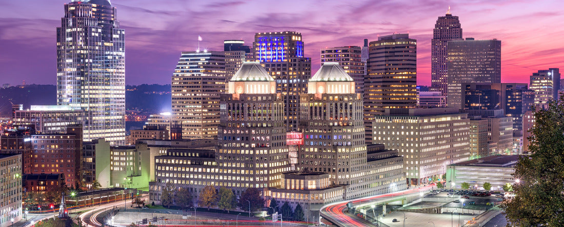 Cincinnati, Ohio, USA cityscape at twilight 2000pc Panoramic Puzzle