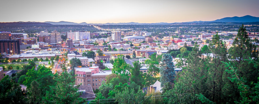 Spokane Washington city skyline and streets 2000pc Panoramic Puzzle