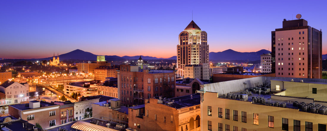 Roanoke, Virginia, USA downtown skyline at dawn 2000pc Panoramic Puzzle