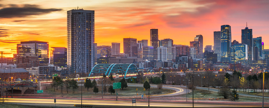 Denver, Colorado, USA downtown city skyline at dawn 2000pc Panoramic Puzzle