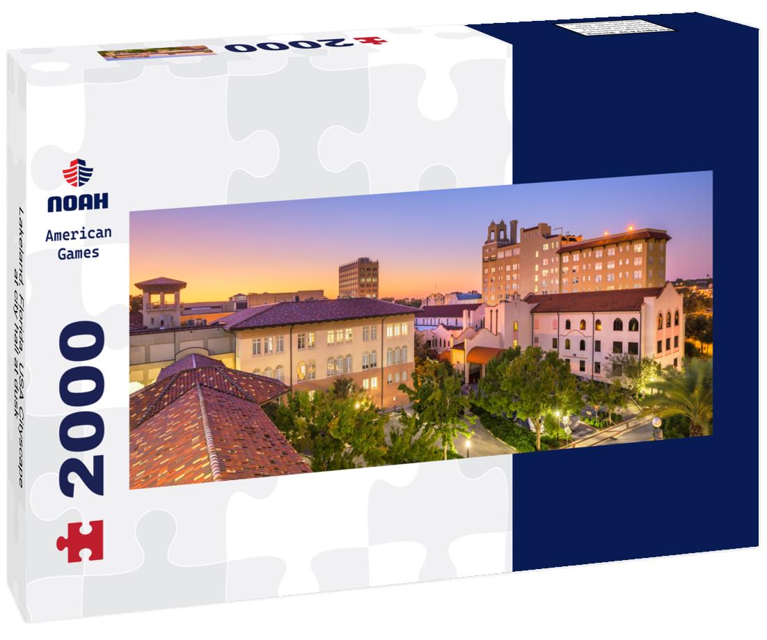 Lakeland, Florida, USA Cityscape at city hall at dusk 2000pc Panoramic Puzzle