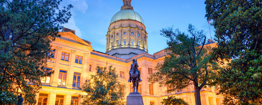 Georgia State Capitol Building in Atlanta, Georgia, USA 2000pc Panoramic Puzzle