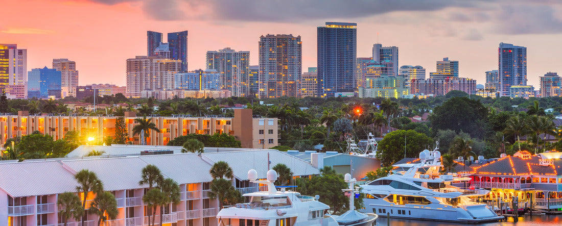 Fort Lauderdale, Florida, USA skyline and river at dusk 2000pc Panoramic Puzzle