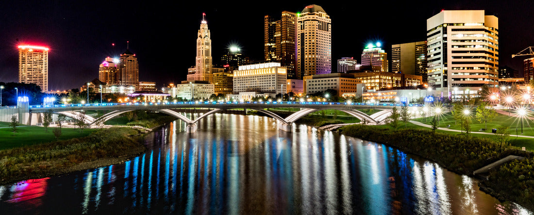 Columbus, Ohio night skyline from the Main Street Bridge 2000pc Panoramic Puzzle