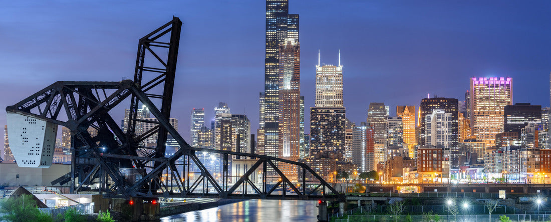Chicago, Illinois, USA Park and downtown skyline at dusk 2000pc Panoramic Puzzle