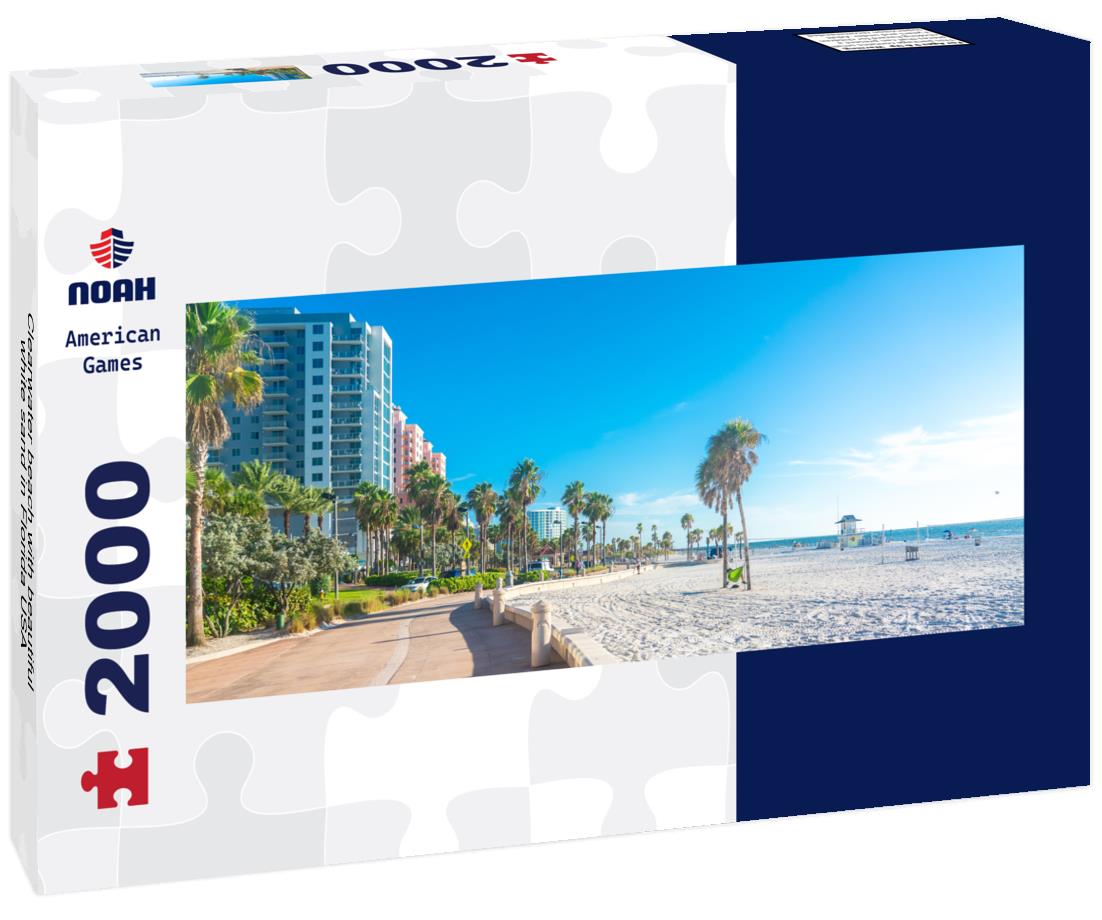Clearwater beach with beautiful white sand in Florida USA 2000pc Panoramic Puzzle