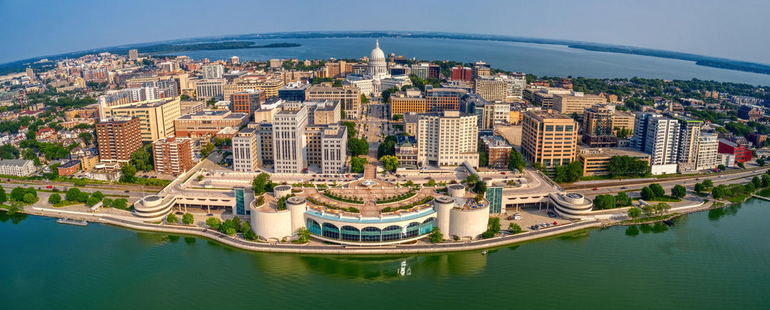 Aerial View of the Downtown Skyline of Madison, Wisconsin 2000pc Panoramic Puzzle