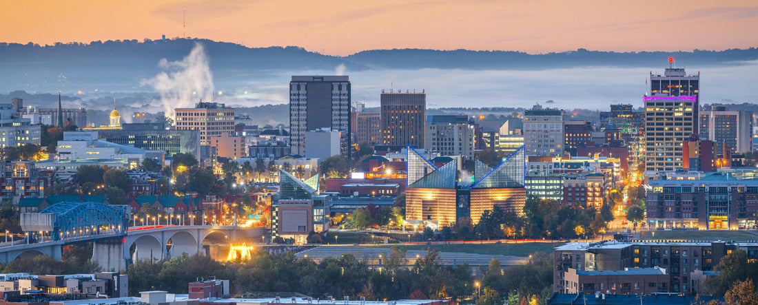 Chattanooga, Tennessee, USA downtown city skyline at dusk 2000pc Panoramic Puzzle