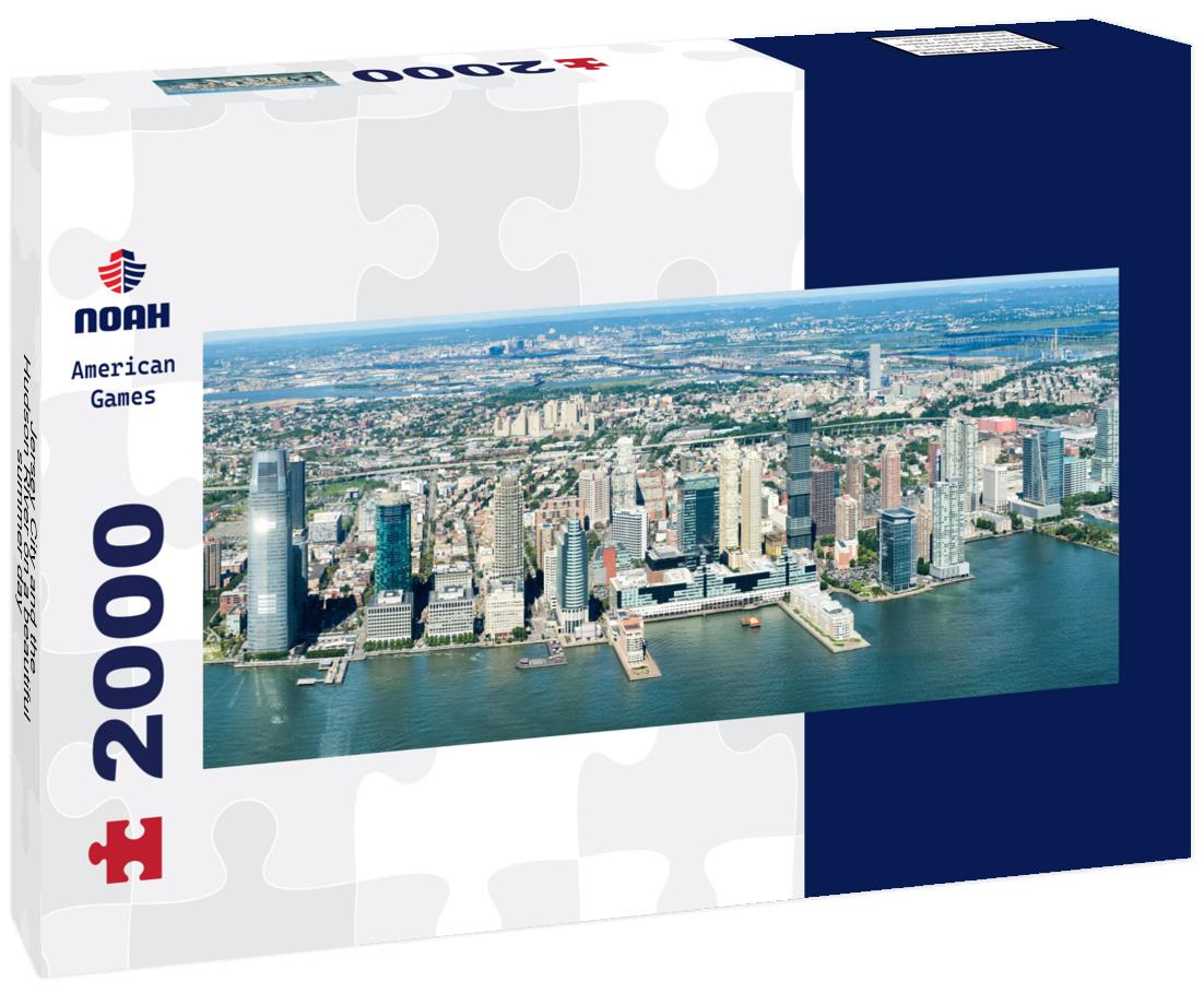 Jersey City and the Hudson River on a beautiful summer day 2000pc Panoramic Puzzle