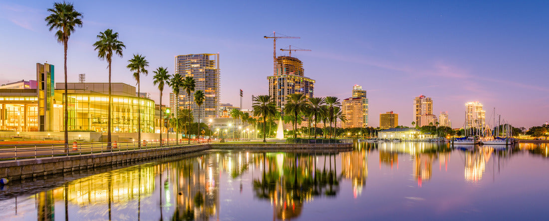 St. Petersburg, Florida, USA skyline on the water at sunset 2000pc Panoramic Puzzle
