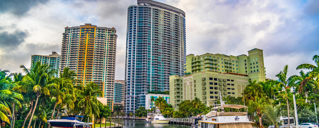 Downtown Fort Lauderdale, Florida, USA Skyline from Waterway 2000pc Panoramic Puzzle