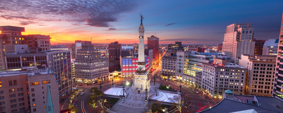Indianapolis, Indiana, USA skyline over Monument Circle at dusk 2000pc Panoramic Puzzle