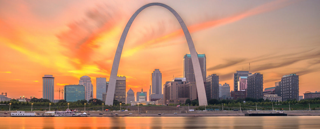 St. Louis, Missouri, USA downtown cityscape on the river at dusk 2000pc Panoramic Puzzle