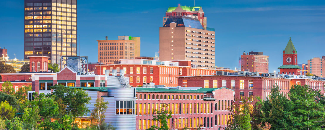 Manchester, New Hampshire, USA Skyline at the Merrimack River at dusk 2000pc Panoramic Puzzle