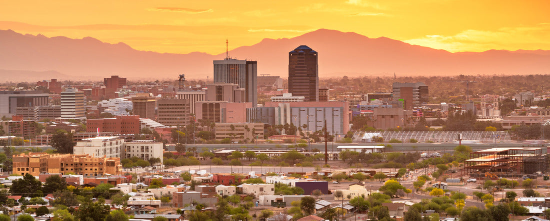 Tucson, Arizona, USA downtown city skyline with mountains at twilight 2000pc Panoramic Puzzle