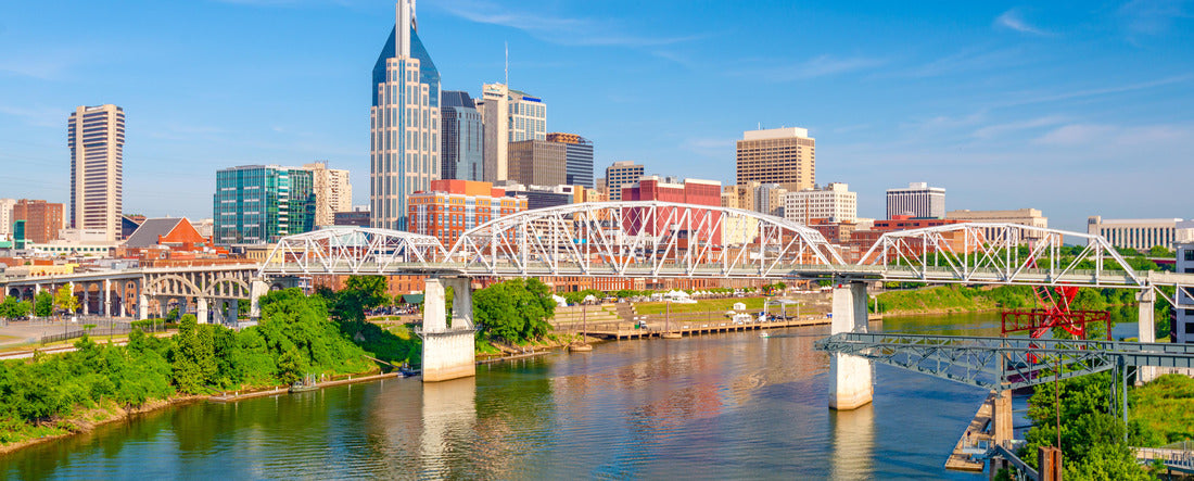 Nashville, Tennessee, USA downtown city skyline on the Cumberland River 2000pc Panoramic Puzzle