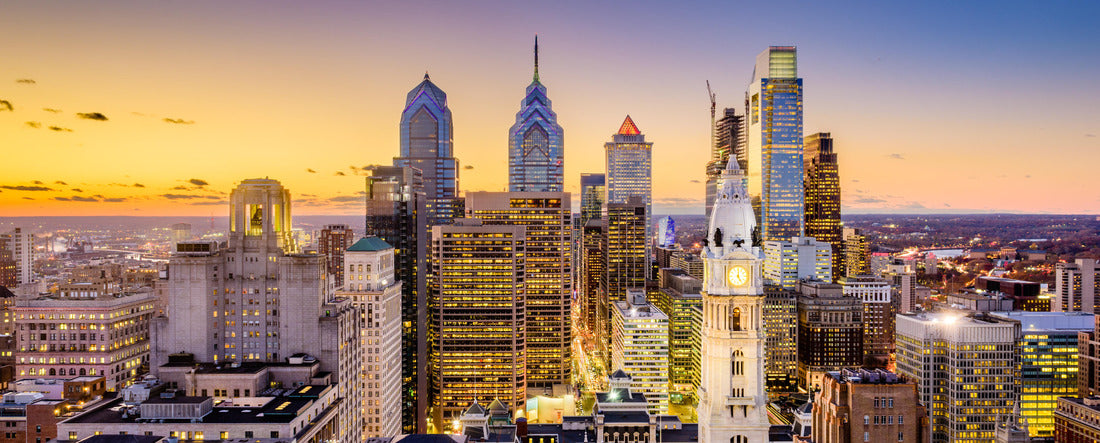 Philadelphia, Pennsylvania, USA City skyline in the city center at sunset 2000pc Panoramic Puzzle