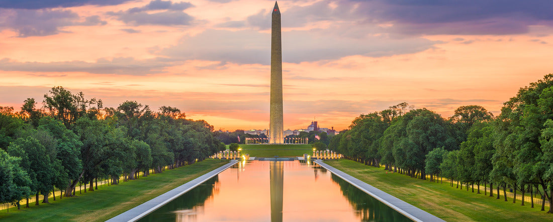 Washington Monument on the Reflecting Pool in Washington, DC, USA at dawn 2000pc Panoramic Puzzle
