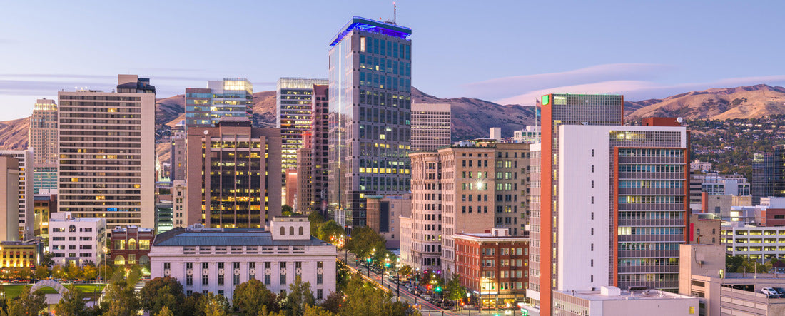 Salt Lake City, Utah, USA downtown financial district cityscape at twilight 2000pc Panoramic Puzzle