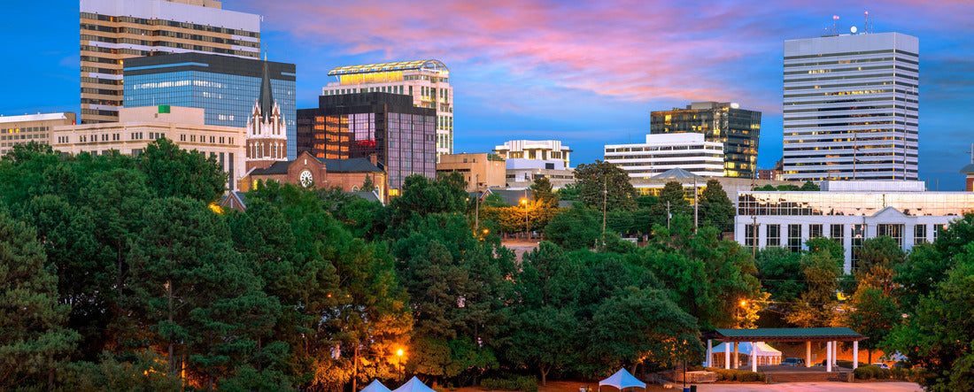 Columbia, South Carolina, USA downtown city skyline from Finlay Park at dusk 2000pc Panoramic Puzzle