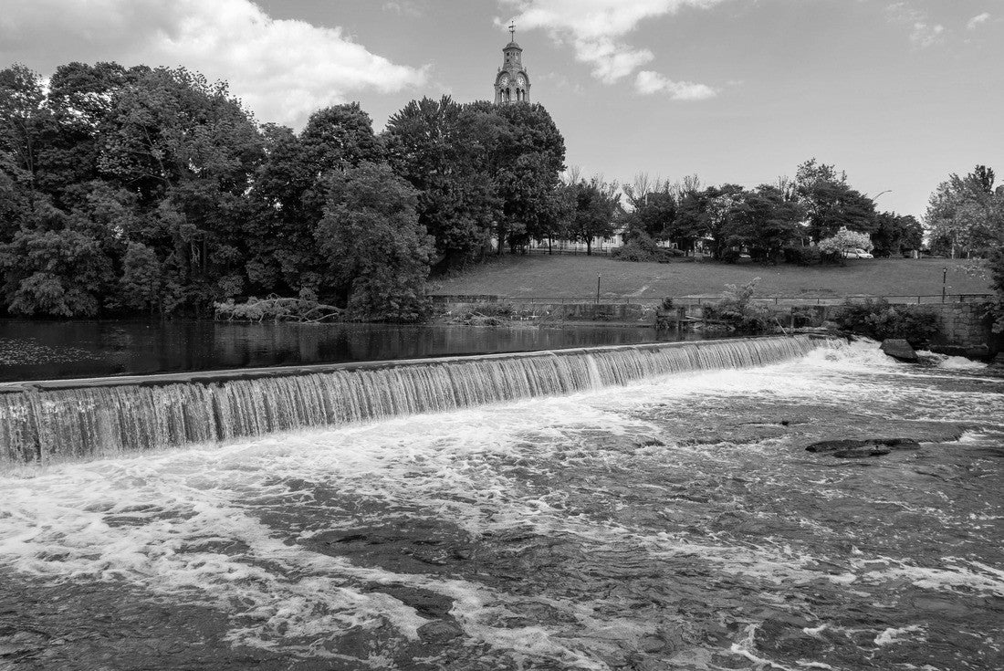 Noah Jigsaw Puzzle Blackstone River Valley National Historic Park, Slater Mill Historic Site. Samuel Slater's cotton spinning mill in Pawtucket, Rhode Island, birthplace of America's industrial revolution. Slater Mill Dam in black white 2000 pieces