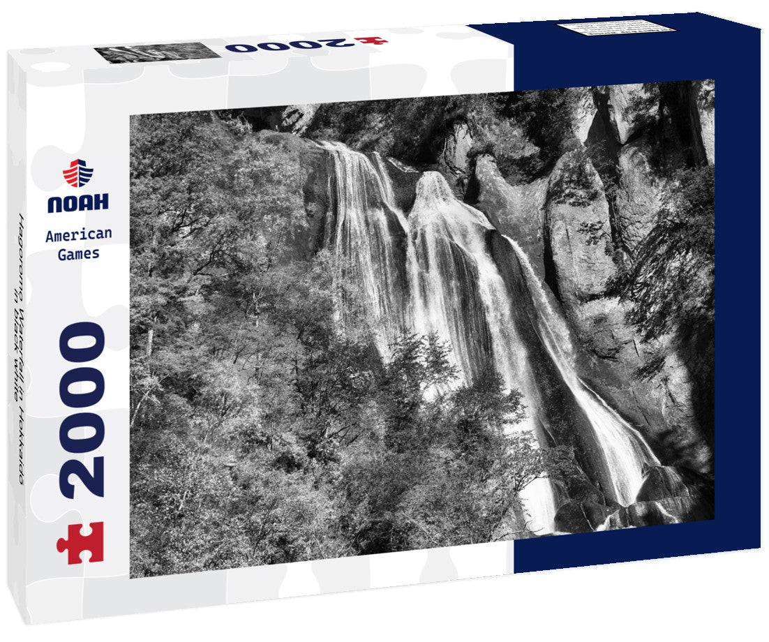 Noah Jigsaw Puzzle Hagoromo Waterfall in Hokkaido in black white 2000 pieces