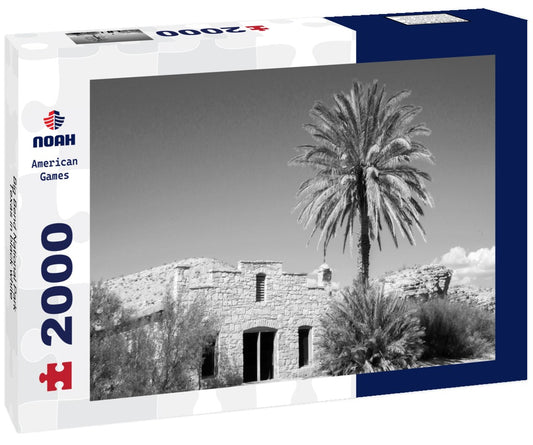 Noah Jigsaw Puzzle Big Bend National Park, Texas in black white 2000 pieces
