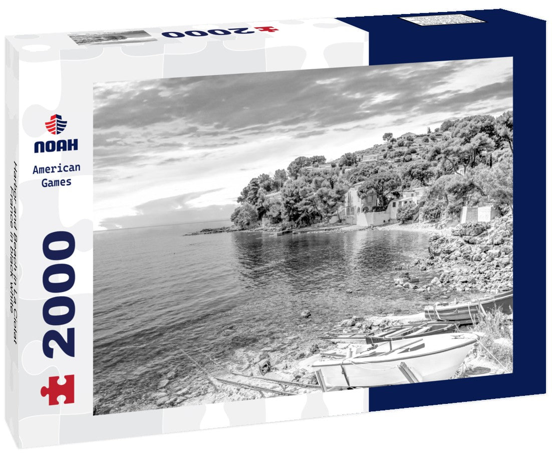 Noah Jigsaw Puzzle Harbor and Beach in La Ciotat, France in black white 2000 pieces