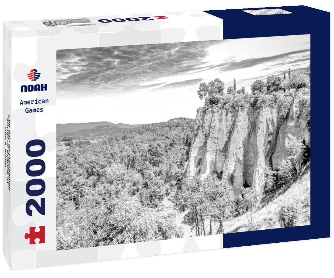 Noah Jigsaw Puzzle Old city of Roussillon, South of France in black white 2000 pieces